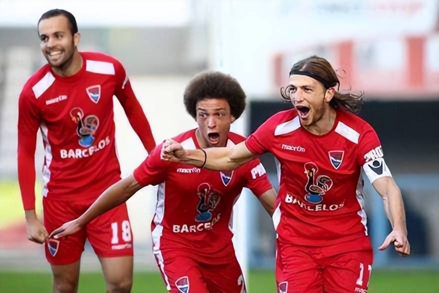 关于加时末段体能课后，塞维利亚回应争议备战葡超，气氛紧张，轮换策略成焦点的信息