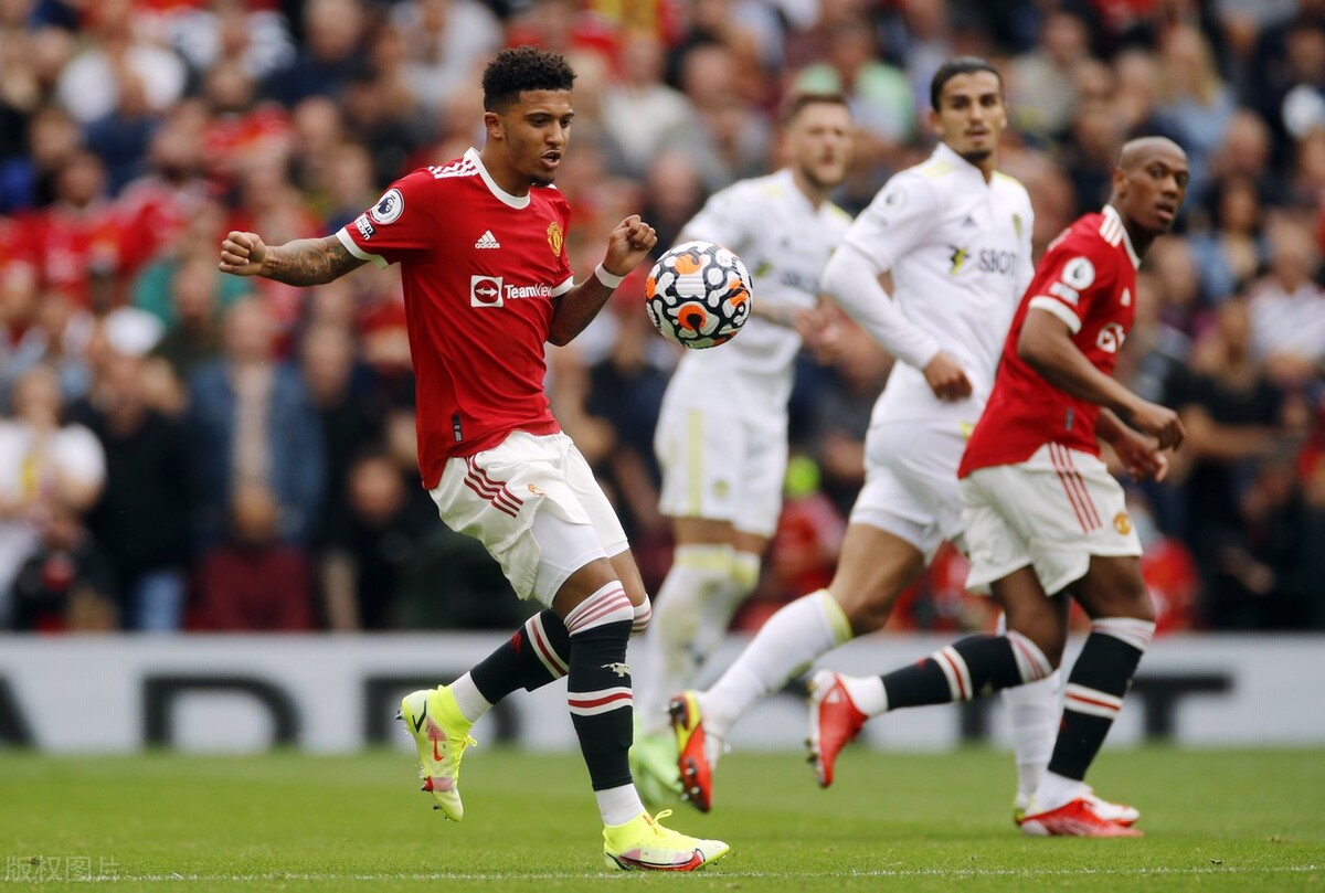 跳高美女库奇娜