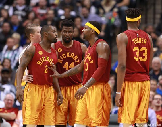 印第安纳步行者队教练是谁