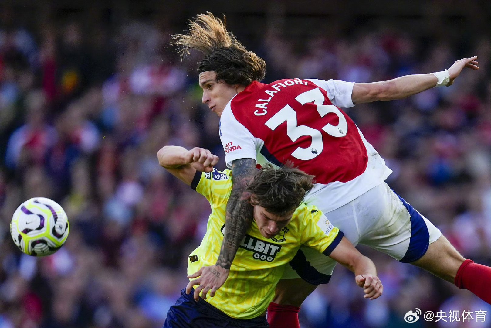 托特纳姆训练开放日，赛前内部沟通引欢呼，葡超在即，高层口径保持一致的简单介绍